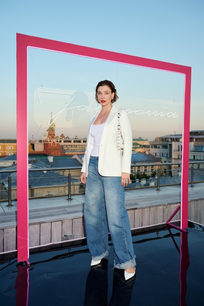JALAGONIA представила альбом «Отель моих снов» на роскошной вечеринке с видом на Кремль