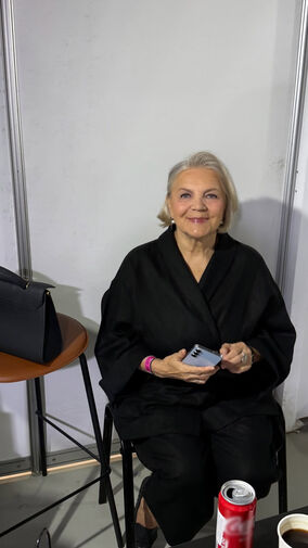 Экс-ведущая «Ревизорро» с матерью вышла на подиум