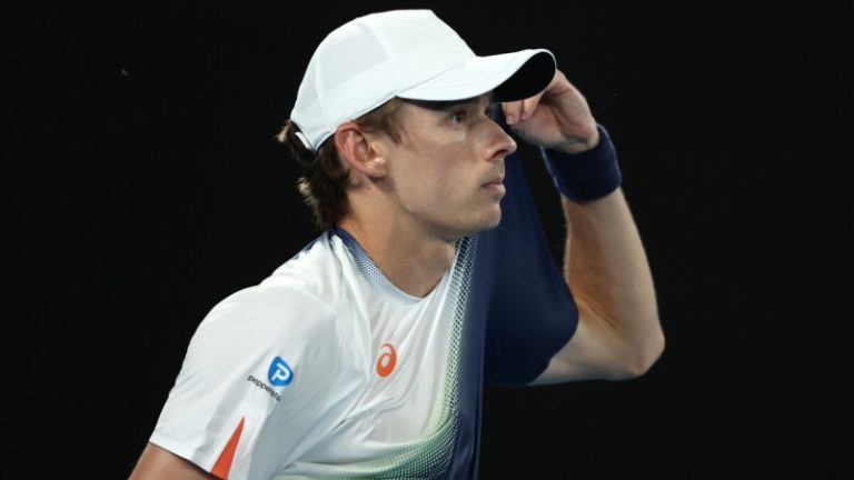 Де Минор и Шелтон квалифицировались на Итоговый турнир АТР