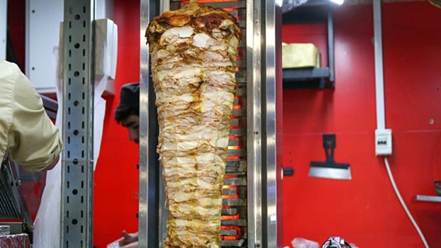 Терапевт назвала самый полезный ингредиент шаурмы