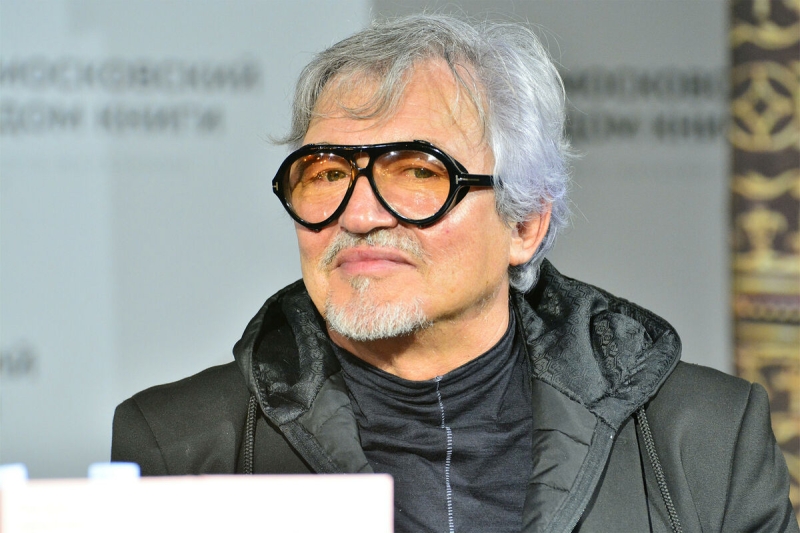 SMM-специалист объяснила, почему у Диброва мало подписчиков в запрещенной социальной сети