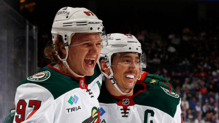 Шайба Капризова в овертайме принесла «Миннесоте» победу над «Вегасом» в матче НХЛ