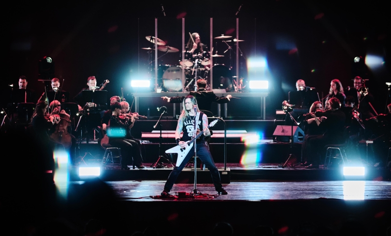 Алсу, «Вирус», трибьют Челентано: кого можно увидеть на главных сценах страны этой осенью