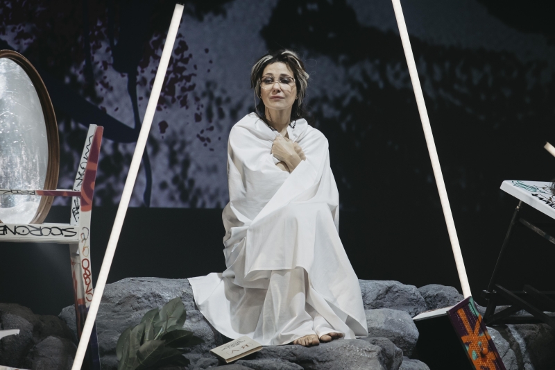 Алсу, «Вирус», трибьют Челентано: кого можно увидеть на главных сценах страны этой осенью