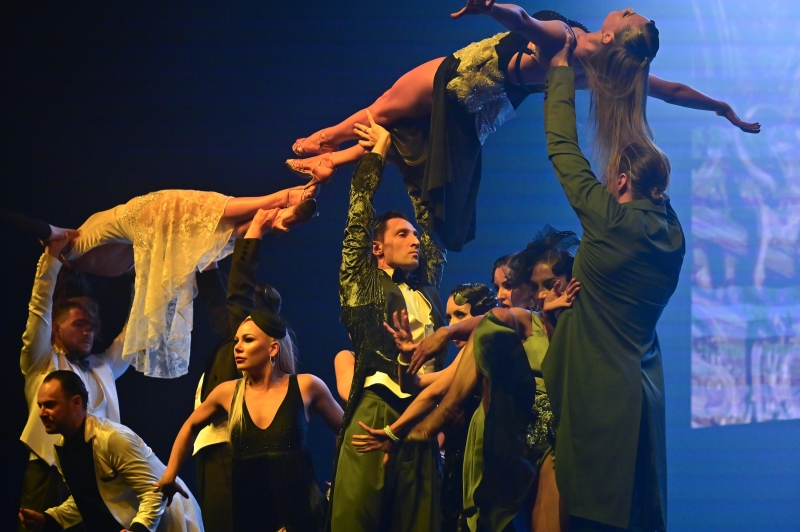 Алсу, «Вирус», трибьют Челентано: кого можно увидеть на главных сценах страны этой осенью