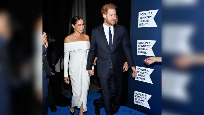Меган Маркл и принца Гарри высмеяли за просьбу удалить фото с 70-летия Дженнер