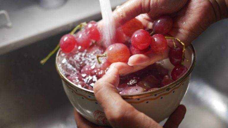 Названы неожиданные признаки непереносимости фруктов