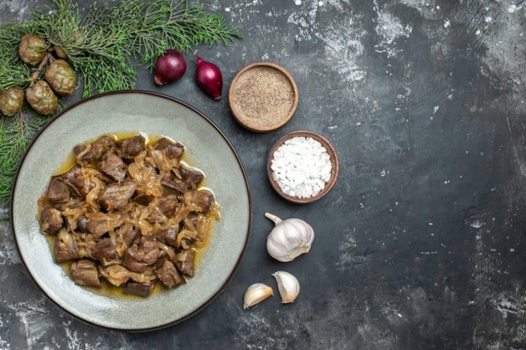 Россиянам назвали главные ошибки в приготовлении куриной печени