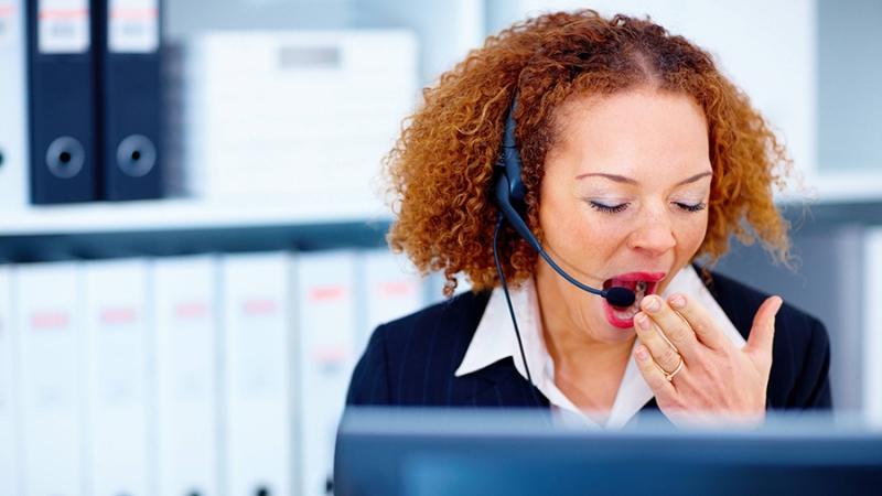 Россиянам рассказали об оптимальном питании на обед для борьбы с сонливостью