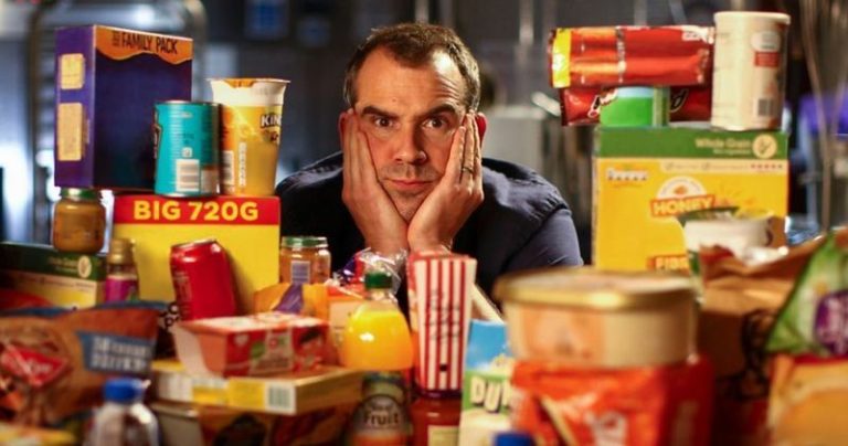 Британский телеведущий месяц питался фастфудом и получил неожиданный результат