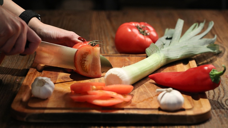 Китайские специалисты напомнили о важности вечернего приема пищи