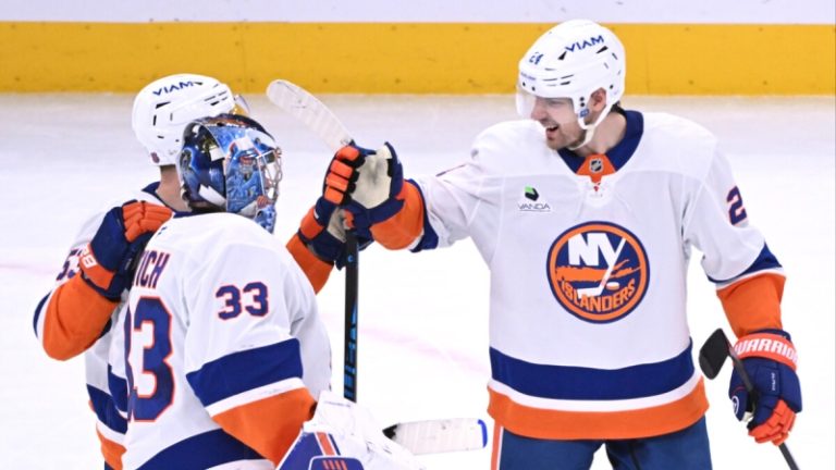 «Айлендерс» разгромили «Нью‑Джерси» забросив девять безответных шайб, Сорокин отразил 44 броска