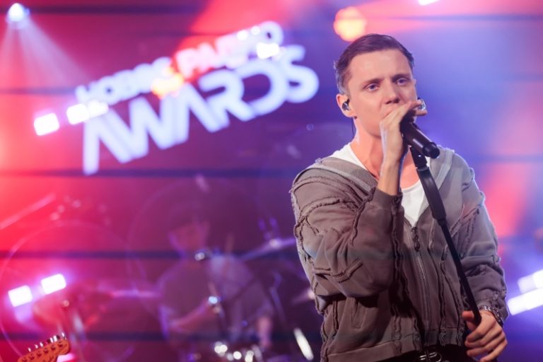 «Добро начинается с человека»: Ваня Дмитриенко поможет фонду Хабенского