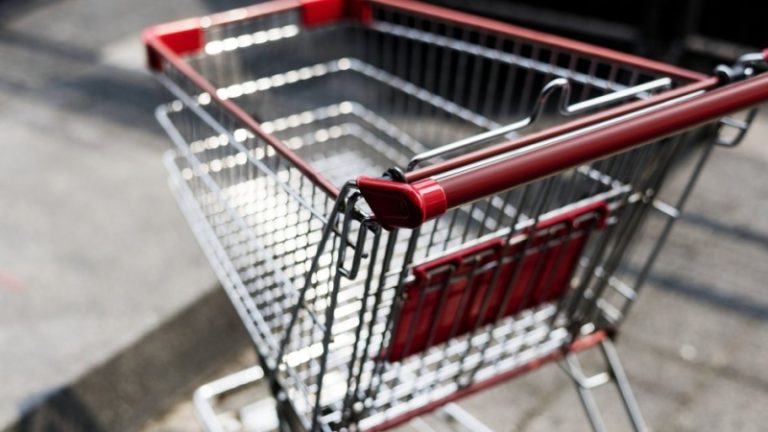 Эксперт Кашапова назвала опасности продуктов из магазинов с низкими ценами